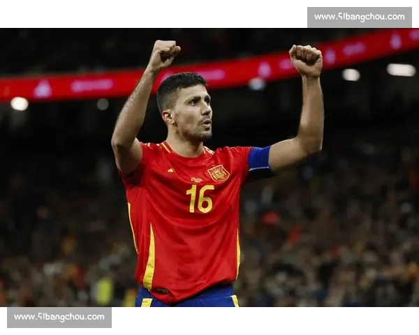 以罗德里为核心打造曼城新战术体系探析与未来发展路径 以罗德里为核心打造曼城新战术体系探析与未来发展路径