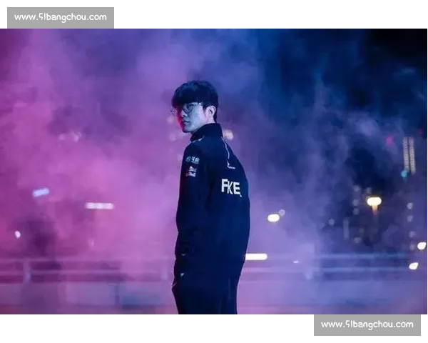 独家揭秘！电竞传奇选手退役后的内心独白，是遗憾还是释然